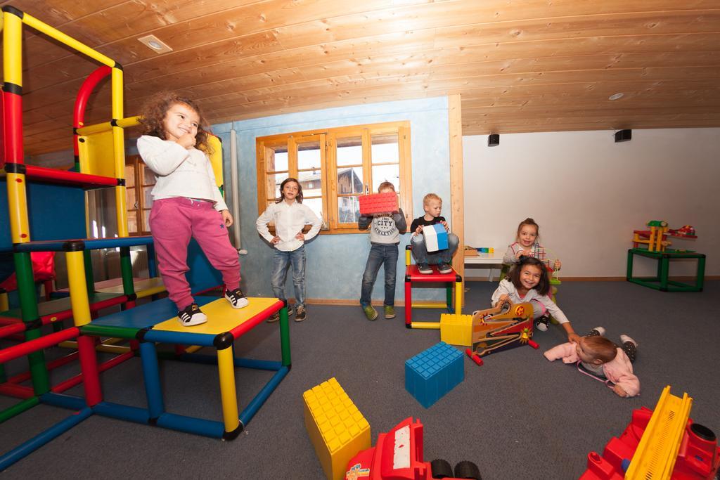 Familienhotel Alpina Breíl 외부 사진